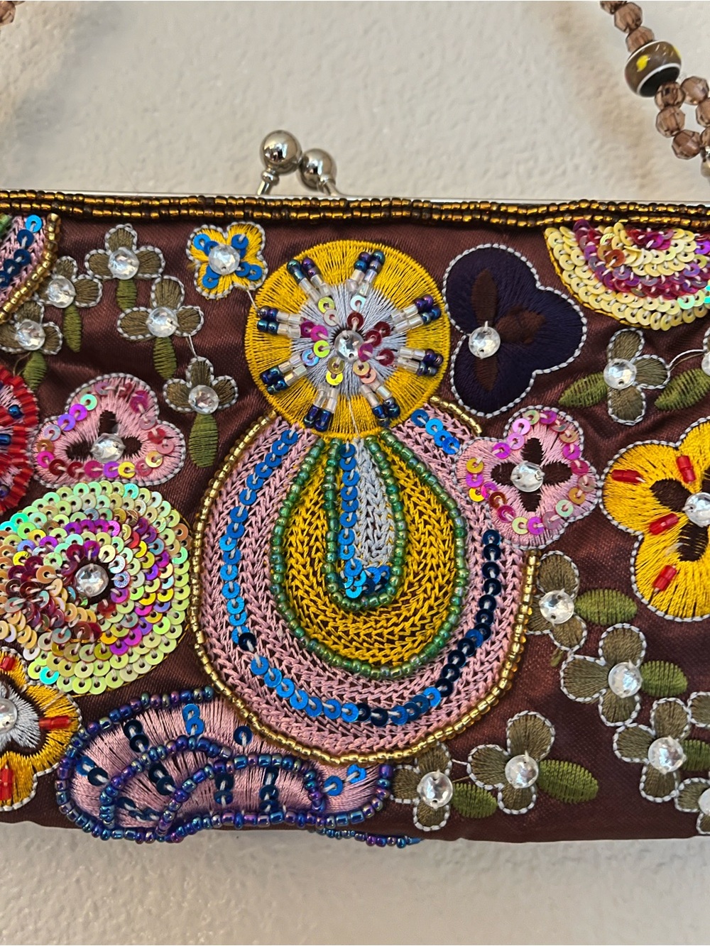 Vintage Beaded Intricate Floral Embroidery Beaded Handle - Picture 3 of 11